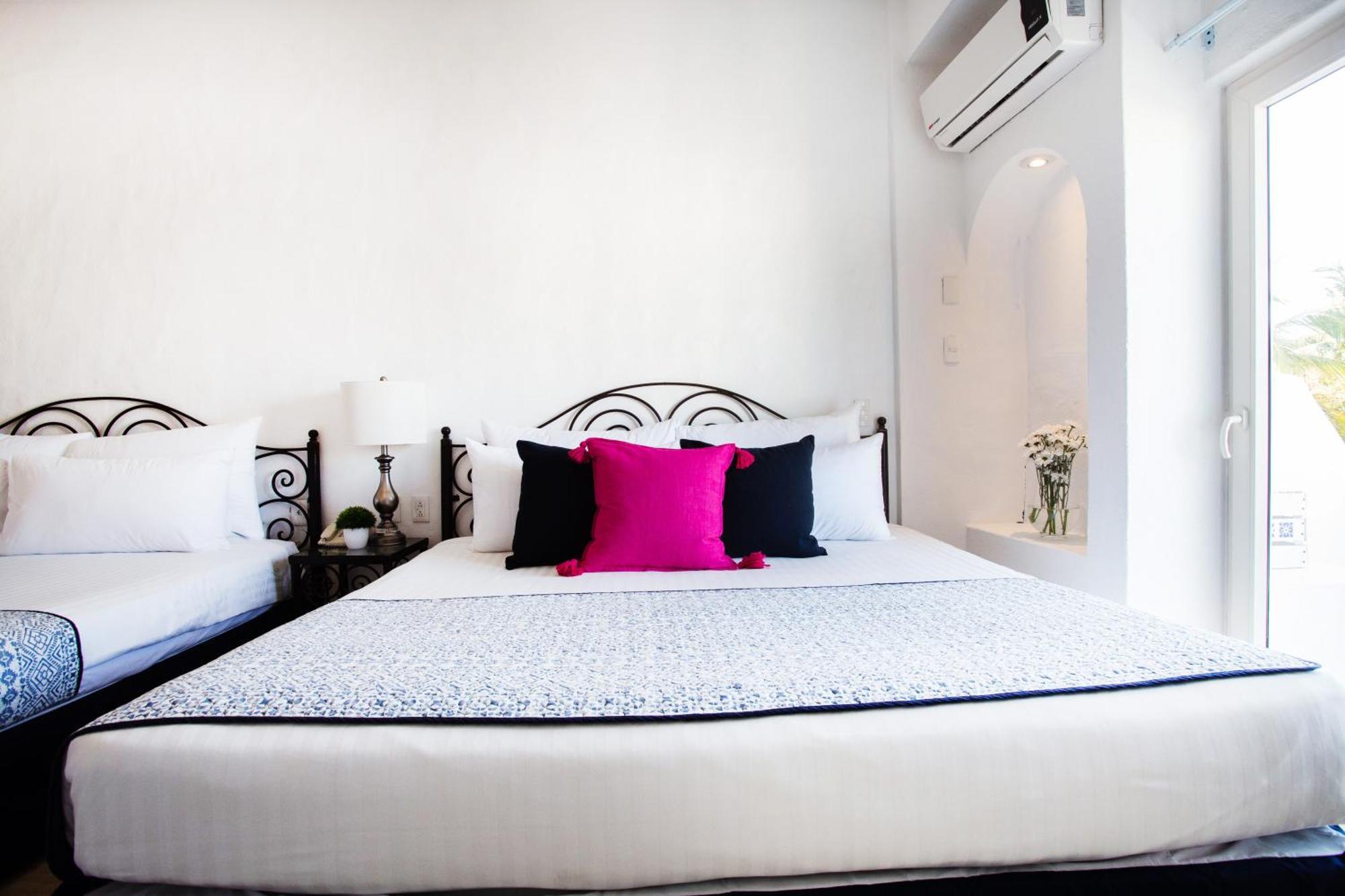 Hotel Suites Mar Elena (Adults Only) Puerto Vallarta Eksteriør billede