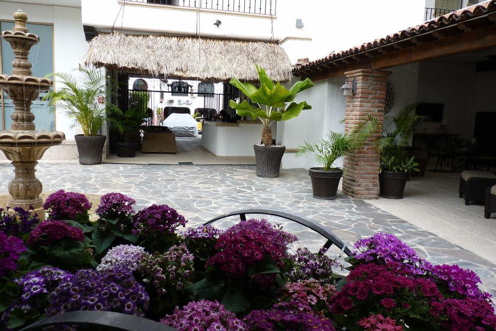 Hotel Suites Mar Elena (Adults Only) Puerto Vallarta Eksteriør billede